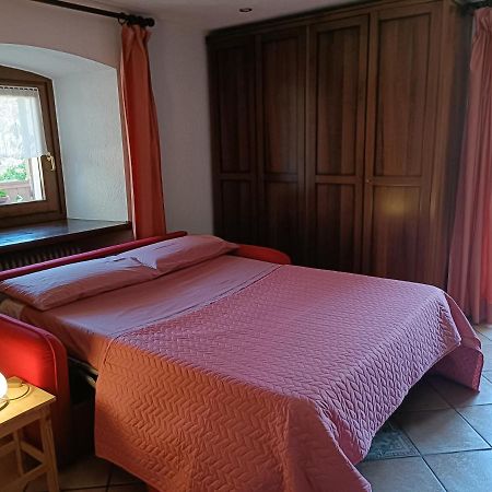 Apartament Lo Ponton Introd Zewnętrze zdjęcie