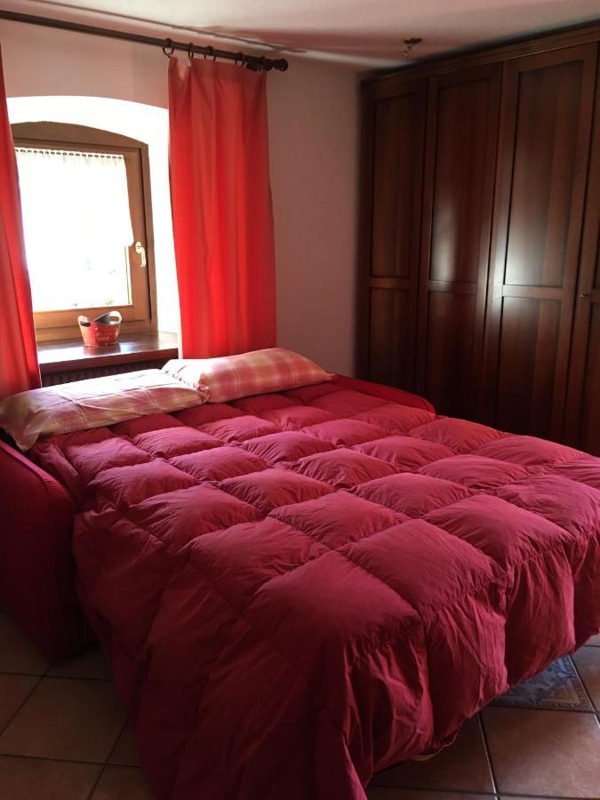 Apartament Lo Ponton Introd Zewnętrze zdjęcie